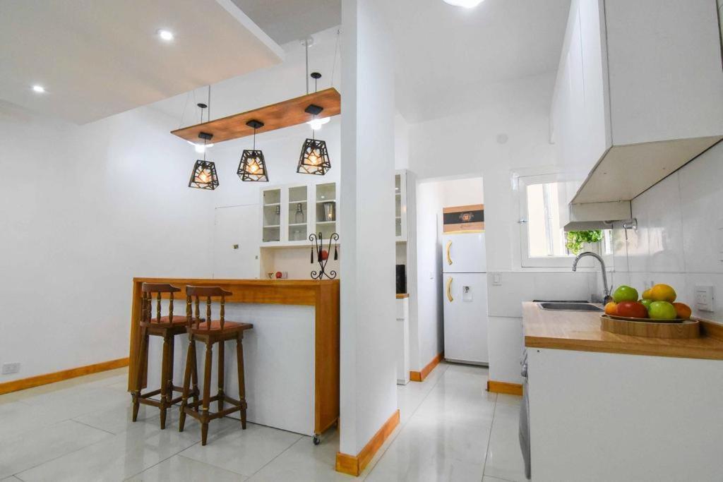 Dpto. En Recoleta: Calido, Proximo Y Confortable บัวโนสไอเรส ภายนอก รูปภาพ