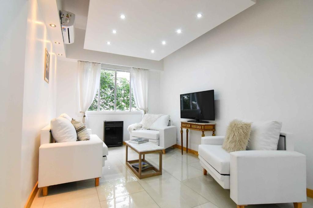 Dpto. En Recoleta: Calido, Proximo Y Confortable บัวโนสไอเรส ภายนอก รูปภาพ